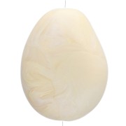 Cuenta plana irregular 25x20 mm en resina opaca - Crema jaspeado x1