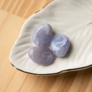 Cuenta plana irregular de resina opaca 22x17 mm - Gris glaciar jaspeado x1