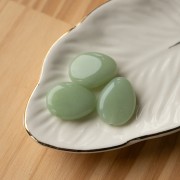 Cuenta plana irregular de resina translúcida 22x17 mm - Liquen jaspeado x1