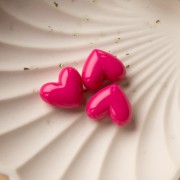 Cuenta corazón resina opaca 15,5x18 mm - agujero horizontal - rosa fucsia x1