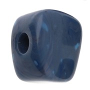 Cuenta cubo irregular 15x13 mm en resina opaca - Azul jaspeado jean x1|raw }}