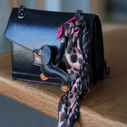 Accesorio de paracord para llavero y bolso grigri - 22 cm - Fucsia x1