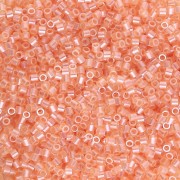 Miyuki Delica 15/0 DBS1480 - Brillo melocotón transparente x5g|raw }}