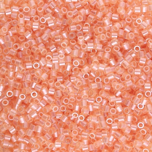 Miyuki Delica 15/0 DBS1480 - Brillo melocotón transparente x5g