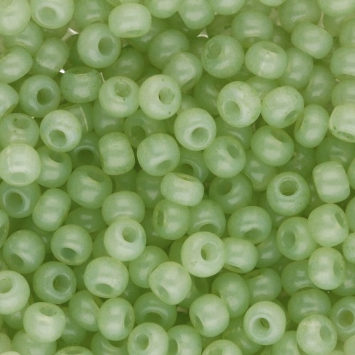 Cuentas Preciosa 8/0 de 3 mm - Rocalla - Verde 2, teñidas en color alabastro, 20 g