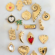 Colgante rectángulo 28x13mm símbolos strass - Acero inoxidable 304 Dorado - Multicolor