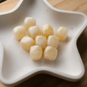 Cuentas cubo irregulares 16x17 mm - Acrílico translúcido - Crudo jaspeado x10