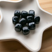 Cuentas cubo irregulares 16x17 mm - Acrílico opaco - Negro jaspeado x10