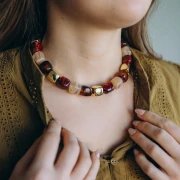 Cuentas cubo irregulares 16x17 mm - Acrílico translúcido - Salmón jaspeado x10