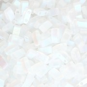 Cuentas Miyuki Half Tila 5x2.3x1.9mm HTL-55107 - Cristal AB Full Mat x10g|raw }}