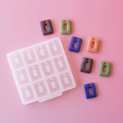 Molde de silicona Géa Creations para colgantes rectangulares 20x15 mm