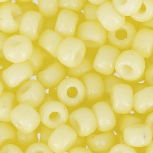 Rocalla Miyuki Duracoat 8/0 4451 - Opaque Light Lemon Ice x8g
