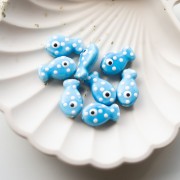 19x11,5 mm Perla pez de cerámica - Azul - Blanca x1