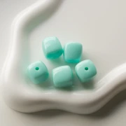 Cuentas cubo irregular 16x17 mm - segunda opción - Acrílico opaco Azul esmerilado x10