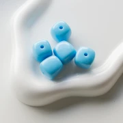 Cuentas cubo irregular 16x17 mm - segunda opción - Acrílico opaco Azul claro x10
