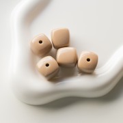 Cuentas cubo irregular 16x17 mm - segunda opción - Acrílico opaco - Taupe x10