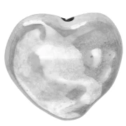 Cuentas con forma de corazón irregular martilladas, 13,5 x 14 mm, acrílico metalizado CCB - Plateadas x8