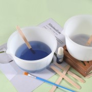 Vaso medidor de silicona graduado de 600 ml con pico vertedor - Transparente x1