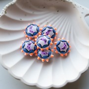 Cuenta redonda de vidrio aplanado, 20 mm - Motivo luna - Azul noche - Naranja fluorescente - Violeta