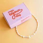 Mis joyas DIY - Kit de collar con cuentas de heishi y flores de nácar