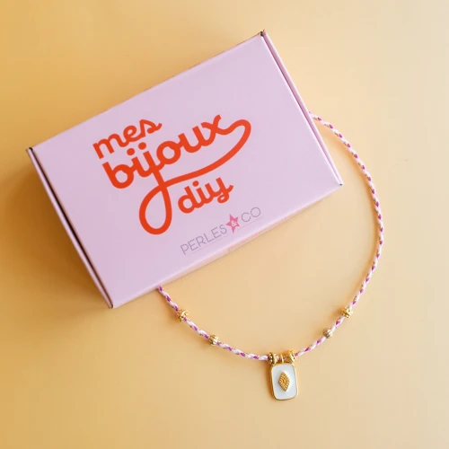 Mi bisutería - Kit de collar con colgante de resina epoxi - Versión rosa