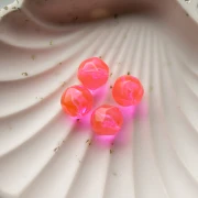 Cuentas redondas irregulares facetadas de 12 mm de resina transparente - Rosa fluorescente x4
