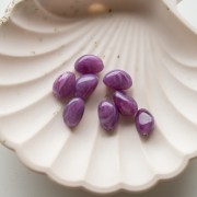 Cuentas irregulares 13.5x9 mm en resina opaca - Violeta jaspeado x8