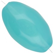 Cuenta con forma de oliva irregular martillada 24x15 mm en resina translúcida - Azul Caribe x1