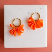 Lentejuelas con forma de pétalos de flor curvados, de 14 x 10,5 mm, de resina - Burdeos, 8 unidades