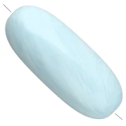 Cuenta con forma de oliva de 34 x 14 mm de resina opaca - Efecto marmolado azul claro x1