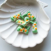 Perla Santiag - bota vaquera 24x17 mm cristal - Motivo frutal - Verde - Melocotón