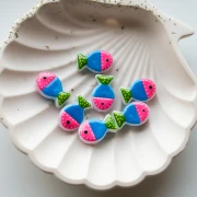 Cuenta pez de vidrio 20x13 mm - Rosa - Azul oscuro - Verde x1