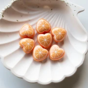 Cuenta corazón acrílico 17x18 mm - Motivo naranja - Naranja x1