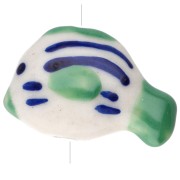 Cuenta pez de cerámica 23x16 mm - motivo rayado - Verde - Azul - Blanco x1