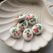 Cuenta oval de cerámica 21x18 mm - Rosa - Blanco - Rosa - Verde x1