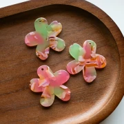Colgante Flor de Acetato 32x30 mm - Rosa jaspeado - Naranja - Verde x1