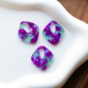 Colgante Acetato Diamante Hueco 28x25 mm - Carey - Violeta - Verde x1