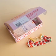 Mis joyas DIY - Kit de pulsera tipo manguito con motivos florales, tejida en telar