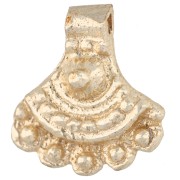 Dije con forma de abanico étnico, 18 x 16 mm - Dorado claro x1