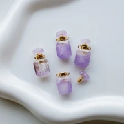 Frasco de perfume con colgante de 20 x 10 mm de piedra preciosa - Amatista clara x1
