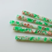 Horquilla con agujero - Caparazón de tortuga - Verde - Marrón - Beige x1
