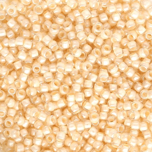 Rocalla Toho Takumi LH 11/0 TAK11R-352 Inside-Color Crystal/Lt Jonquil Lined x8 g