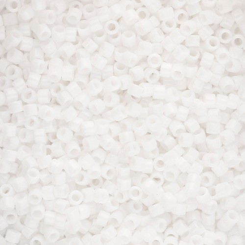 Toho Aiko 11/0 1,6 mm TA0141 - Blanco opaco x4 g