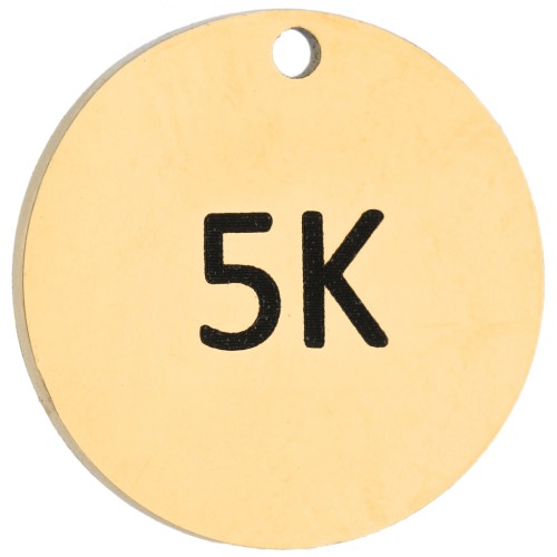 Dije redondo de 14 mm con grabado «5K» para joyas de running - Acero inoxidable 316 Dorado x1