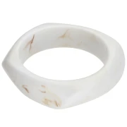 Pulsera brazalete cuadrada irregular de 65 mm de resina opaca - Blanco veteado x1