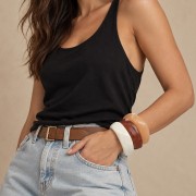 Pulsera brazalete cuadrada irregular de 65 mm de resina transparente - Marrón veteado x1