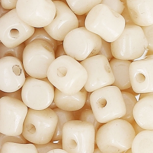 Minos® par Puca® 2.5x3 mm Opaque Beige Ceramic Look x5g