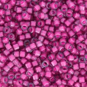 Miyuki Delica 11/0 DB2050 - Luminous Jazzberry x8g|raw }}