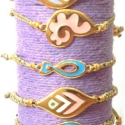 Entrepieza gota esmaltada 2 agujeros 32x16 mm Coral/Green Turquesa/dorado x1