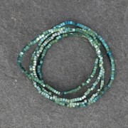 Mini-Hematites cubos 1.4 mm Light Green Metallic x40 cm